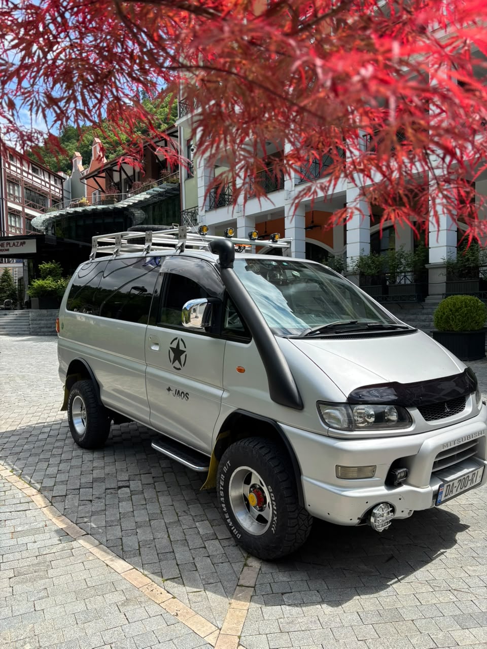 Mitsubishi Delica 4x4 Mountain Transfer Georgia