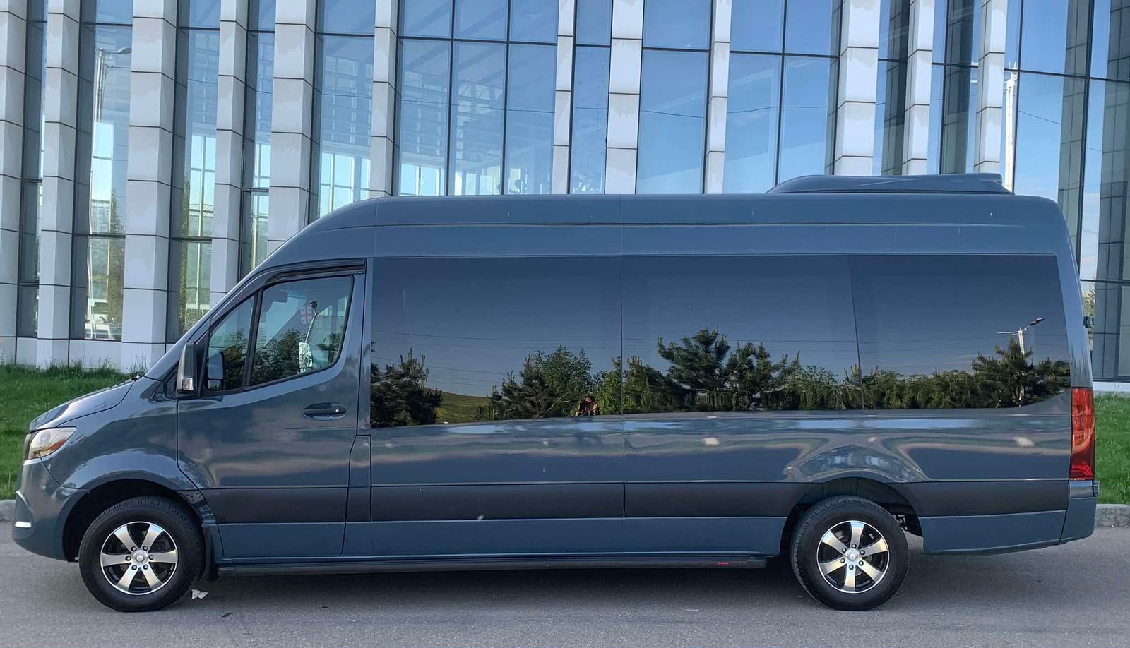 Mercedes Sprinter VIP Transfer Georgia